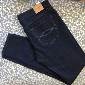 Abercrombie & Fitch Low Rise Skinny Jeans